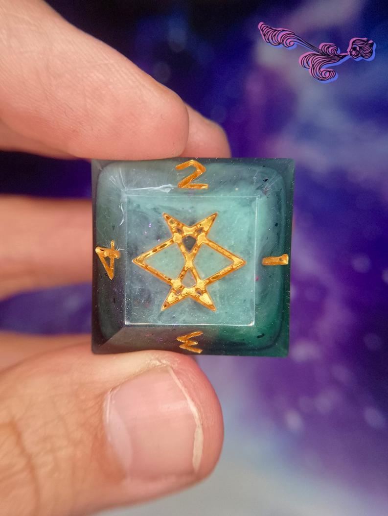 d10 New Cosmos: Lolendi 1